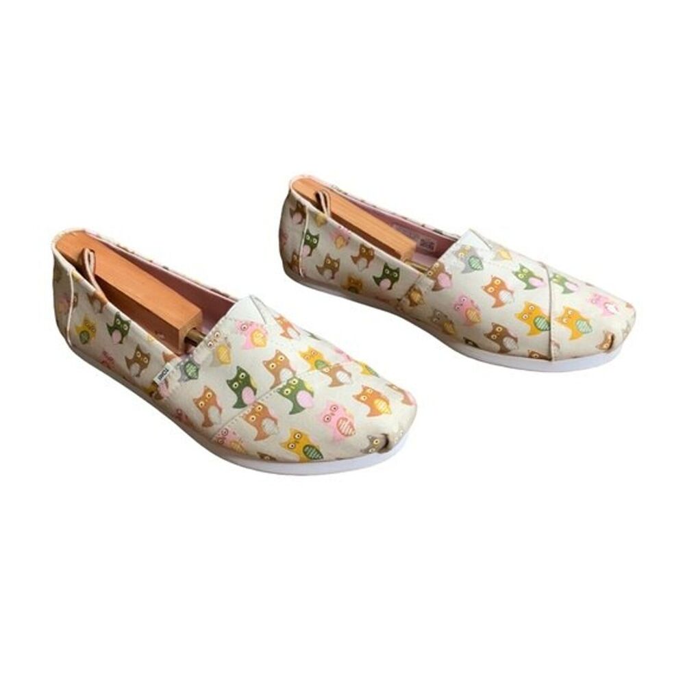 Toms Women's Flats Tan with Owl Print Size 8.5